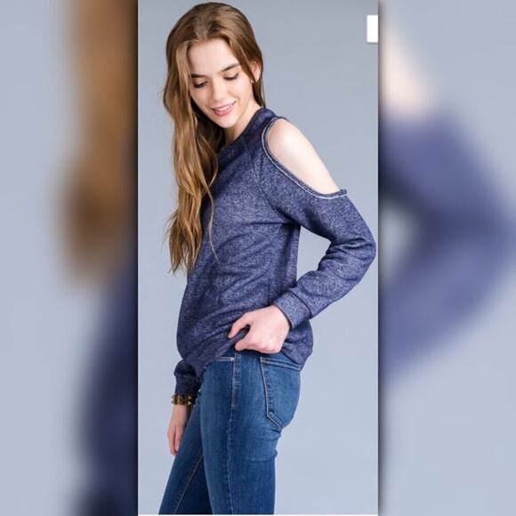 A067-A • Cold Shoulder Crew Neck Pullover Sweater - Picture 3 of 4